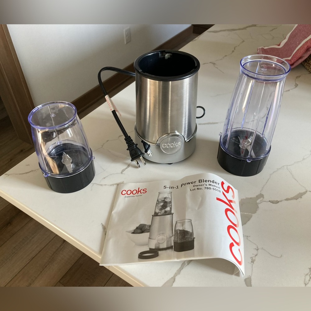 Cooks 5-in-1 Power Blender personal individual portion blend chop grind 2 cups